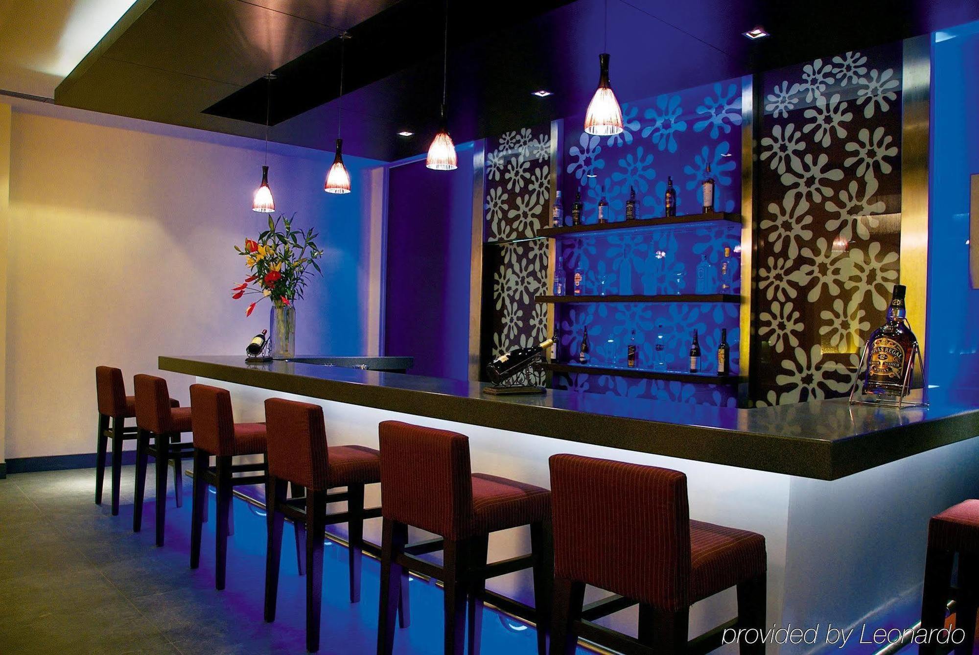 โรงแรมเกตเวย์ ออน เรสซิเดนซี่ โร้ด บังกาลอร์ ร้านอาหาร รูปภาพ